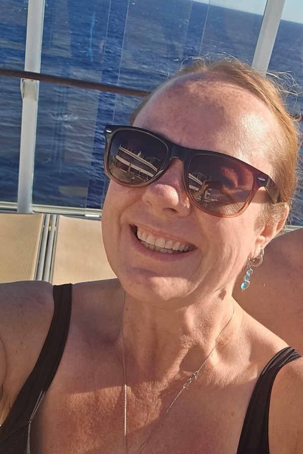 Cruise Brothers Travel Agent BRANDIE Lee